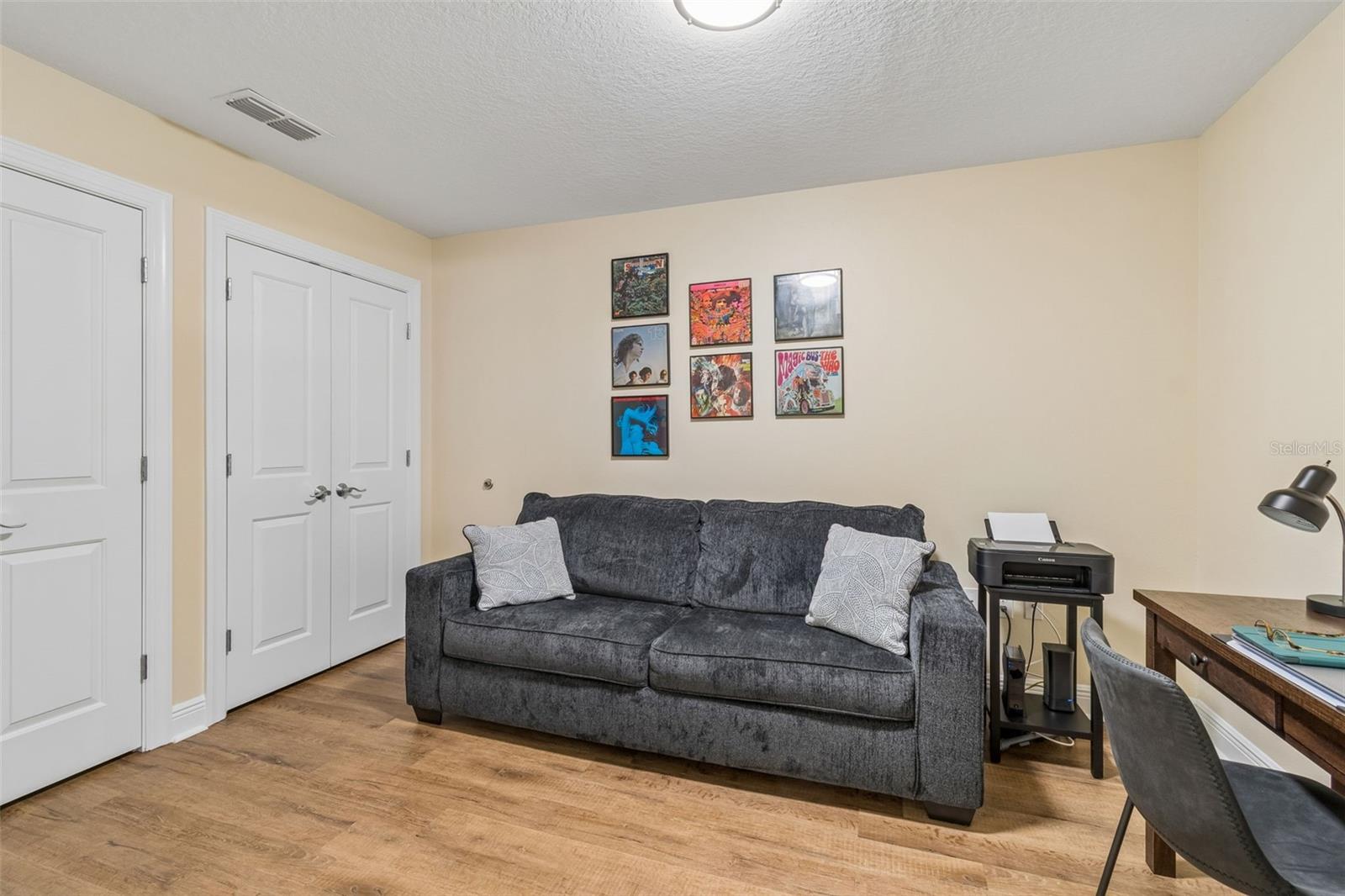 STATION SQUARE CONDO - Residential