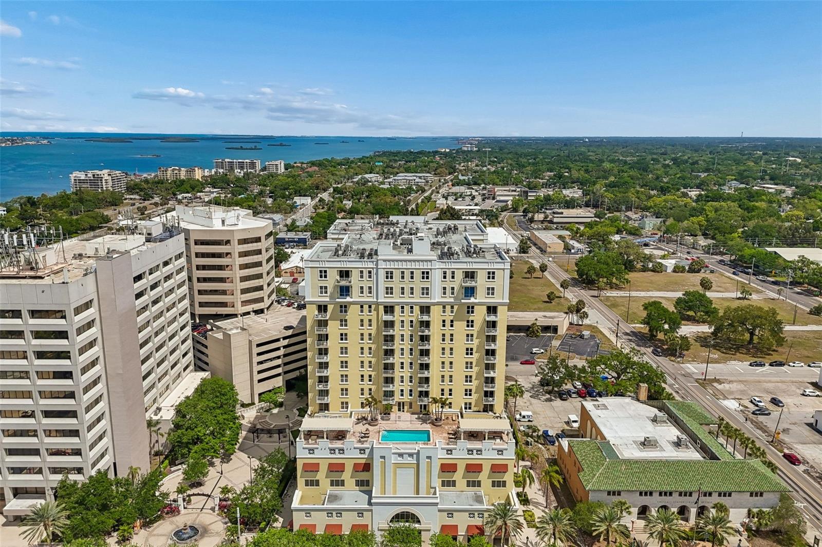 STATION SQUARE CONDO - Residential