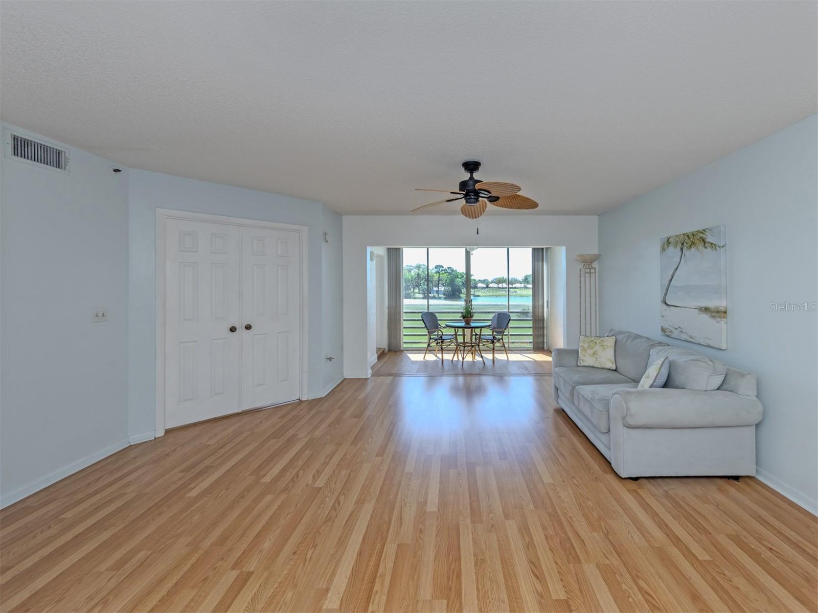 NINTH FAIRWAY - Residential