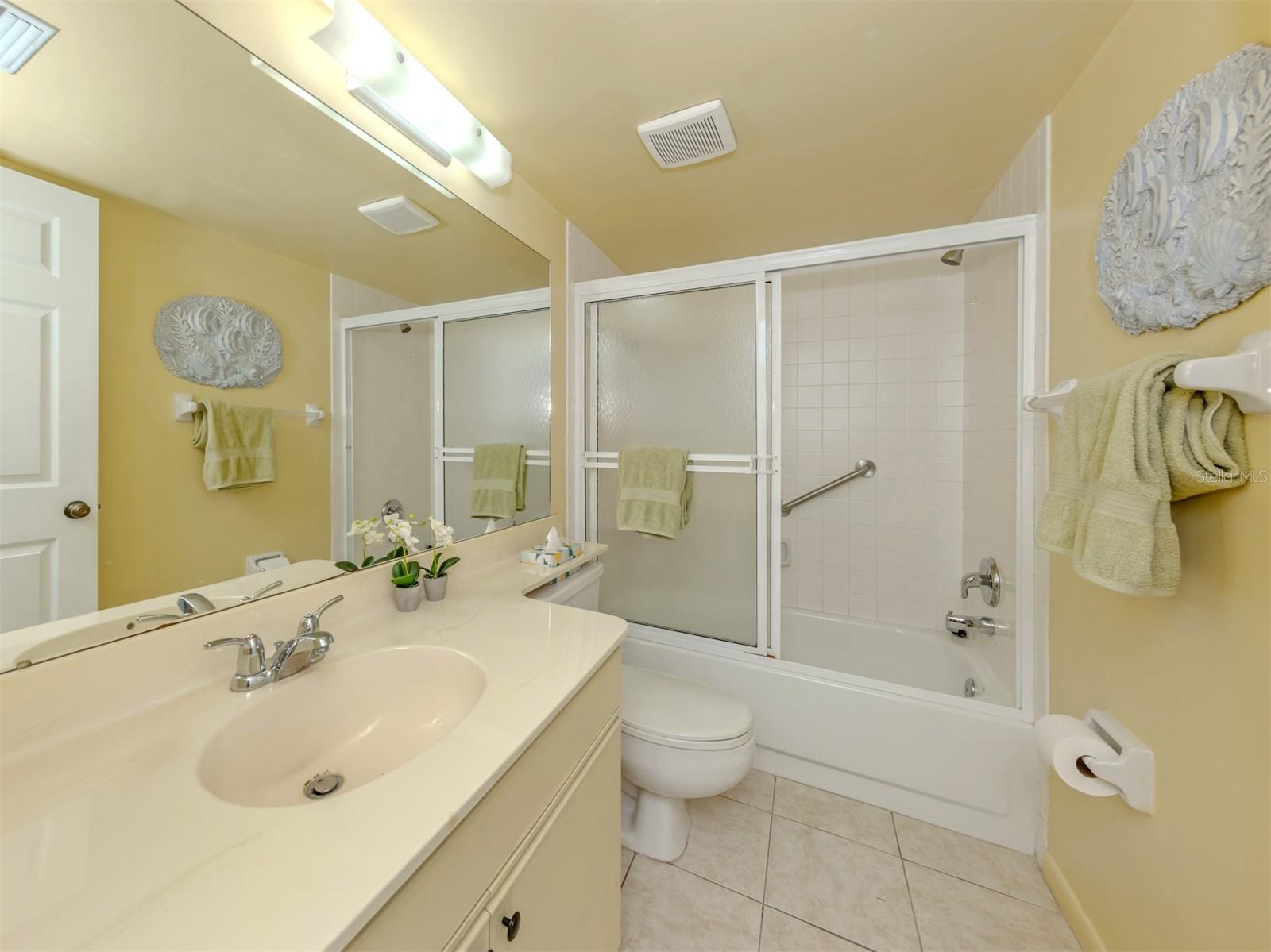 NINTH FAIRWAY - Residential