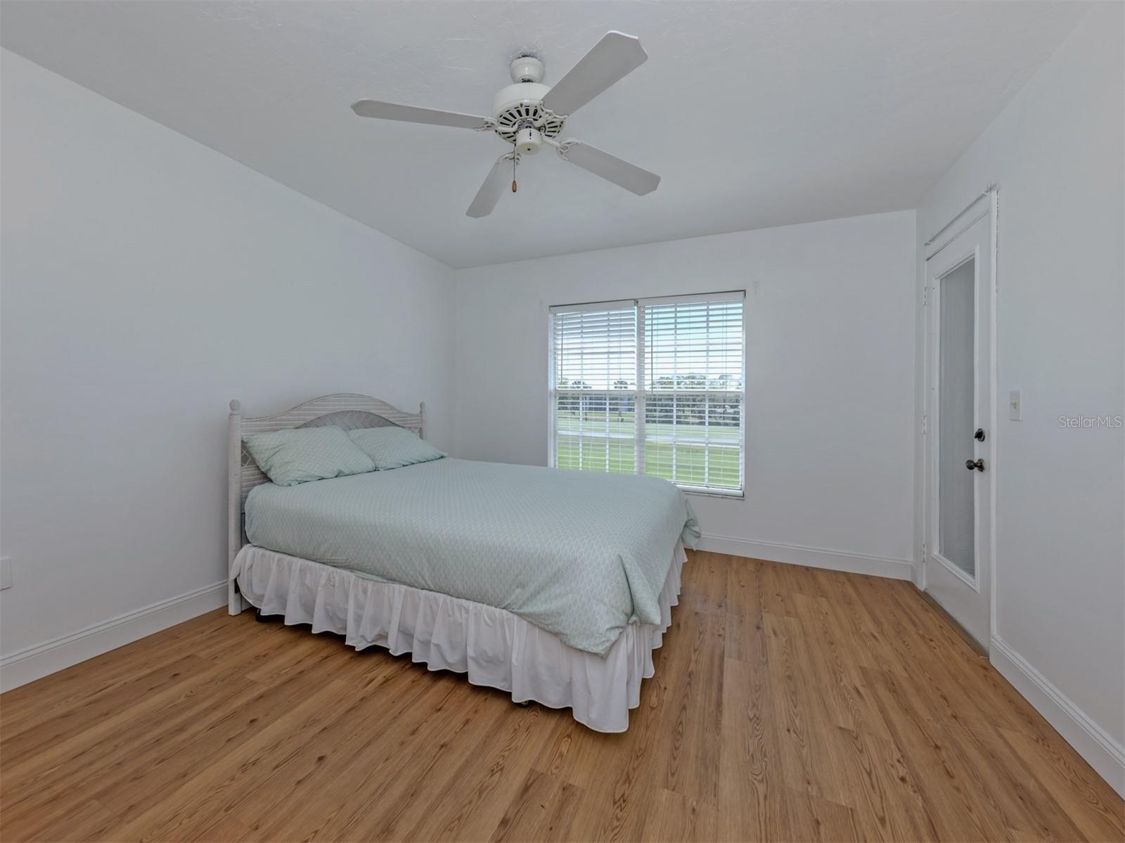 NINTH FAIRWAY - Residential