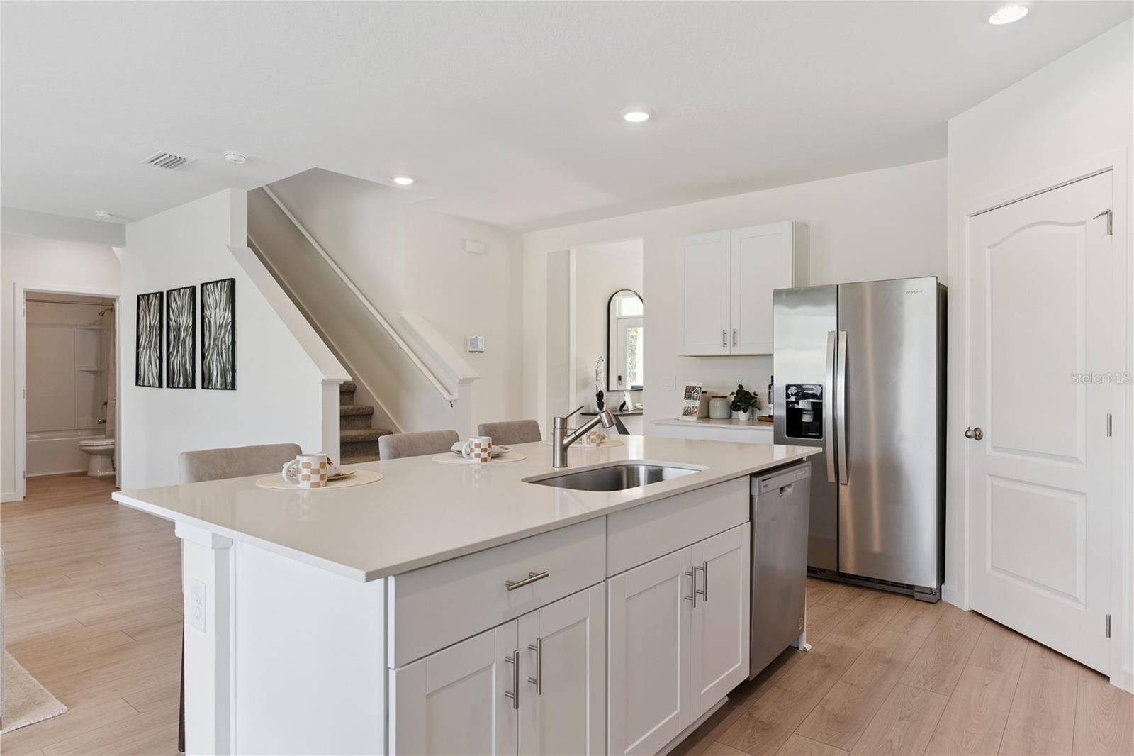 DELTONA LAKES UNIT 16 - Residential