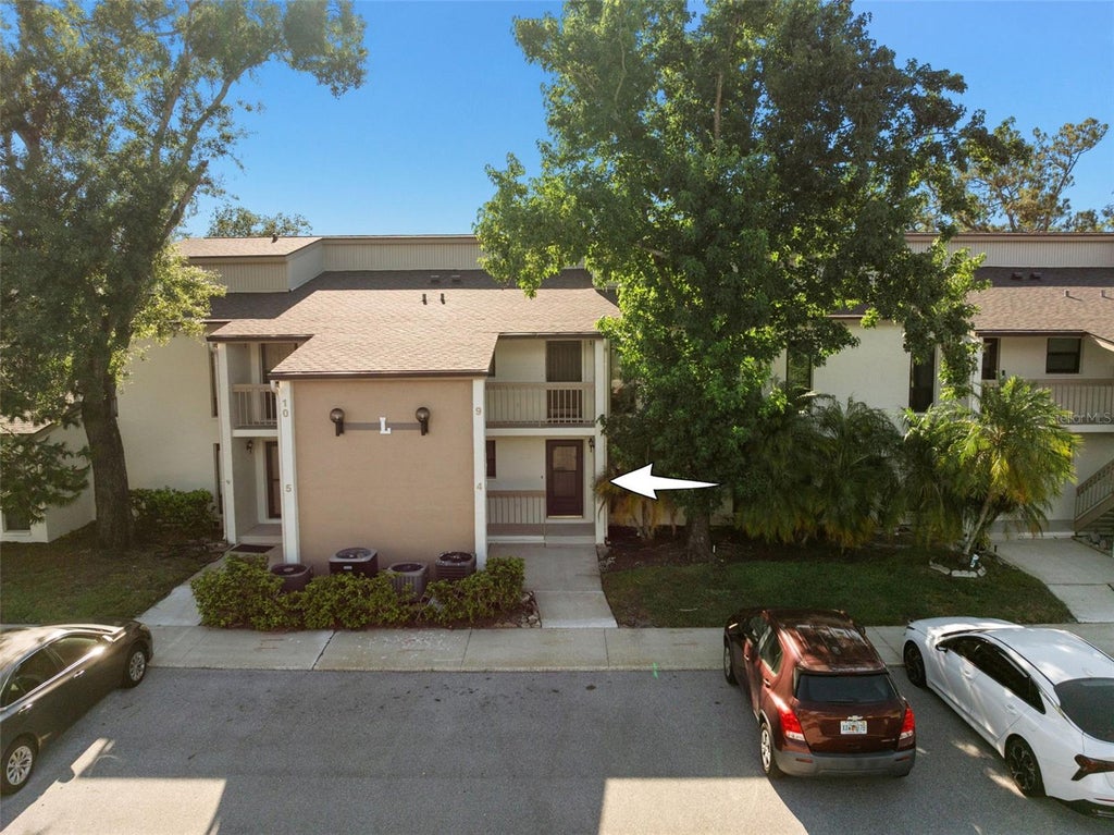 Photo of 1200 Tarpon Woods Boulevard #L4, Palm Harbor, FL 34685 (MLS # TB8521592)