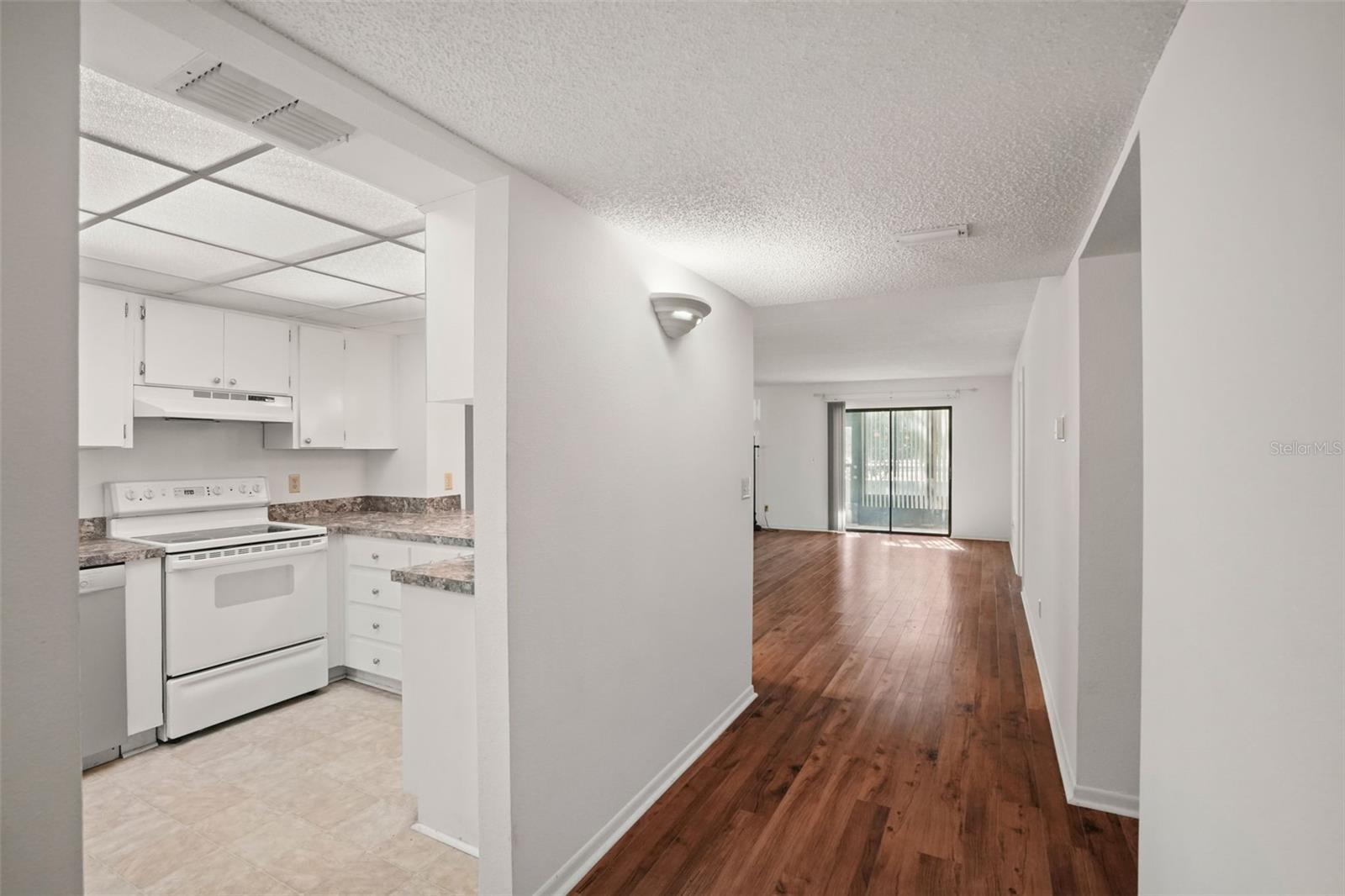 1200 TARPON WOODS BOULEVARD L4
