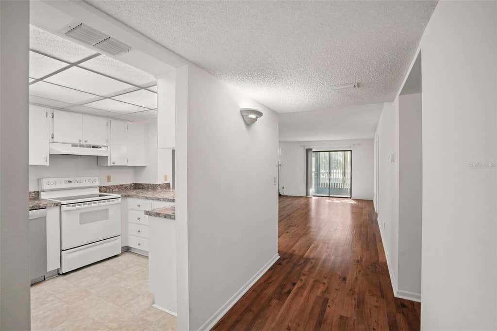 Photo of 1200 Tarpon Woods Boulevard #L4, Palm Harbor, FL 34685 (MLS # TB8521592)