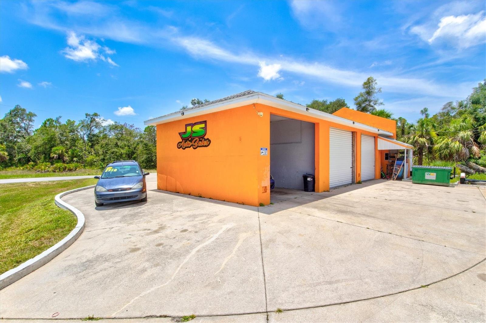 PORT CHARLOTTE SEC 032 - Commercial Sale