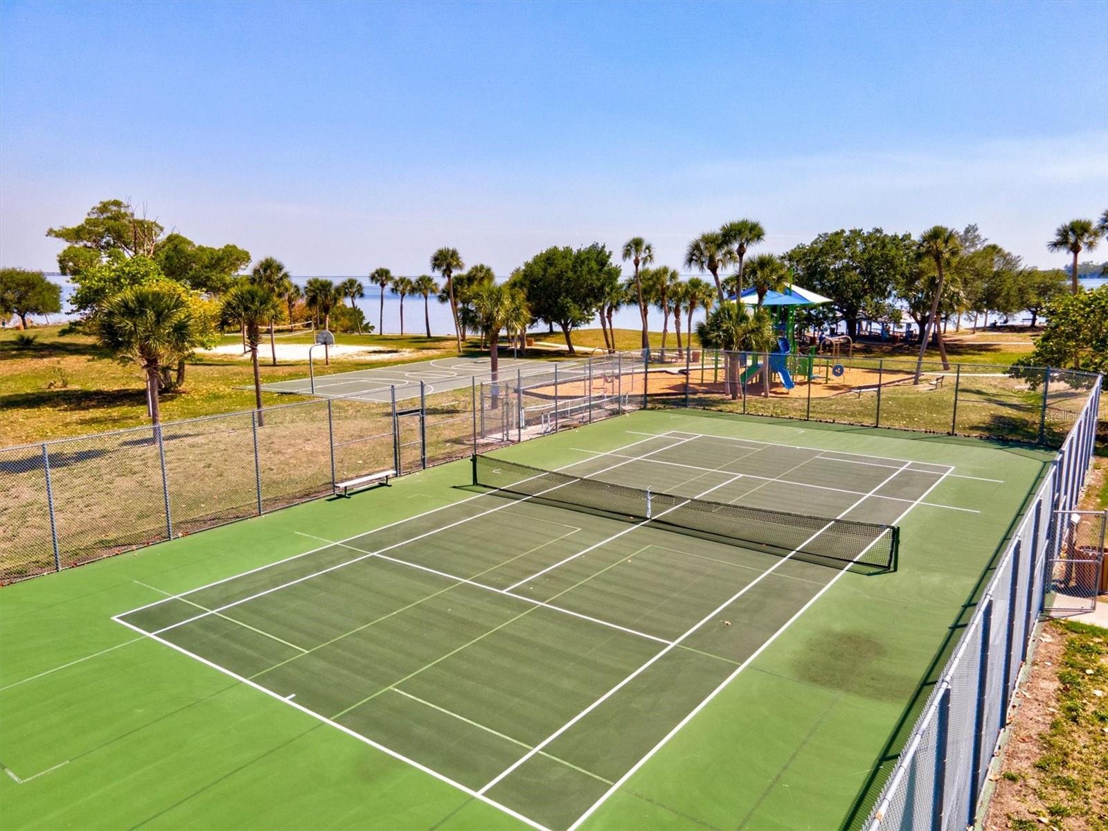 PORT CHARLOTTE SEC 032 - Commercial Sale