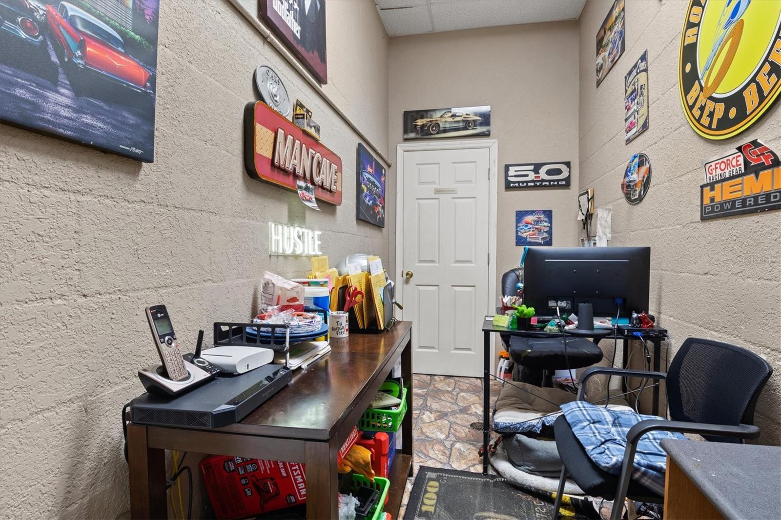 PORT CHARLOTTE SEC 032 - Commercial Sale