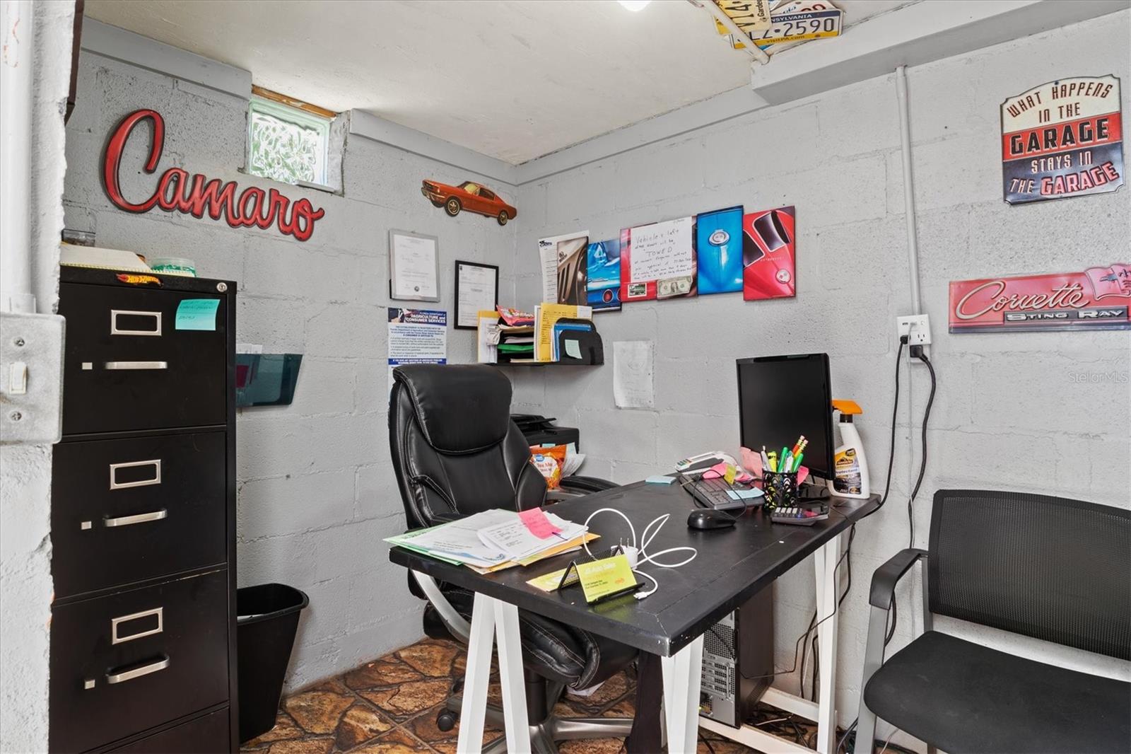 PORT CHARLOTTE SEC 032 - Commercial Sale