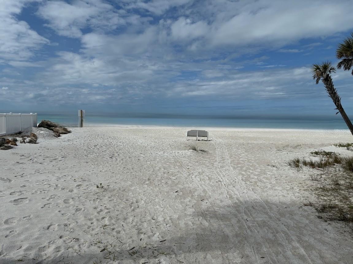 CORRECTED OF AZURE SHORES - Land