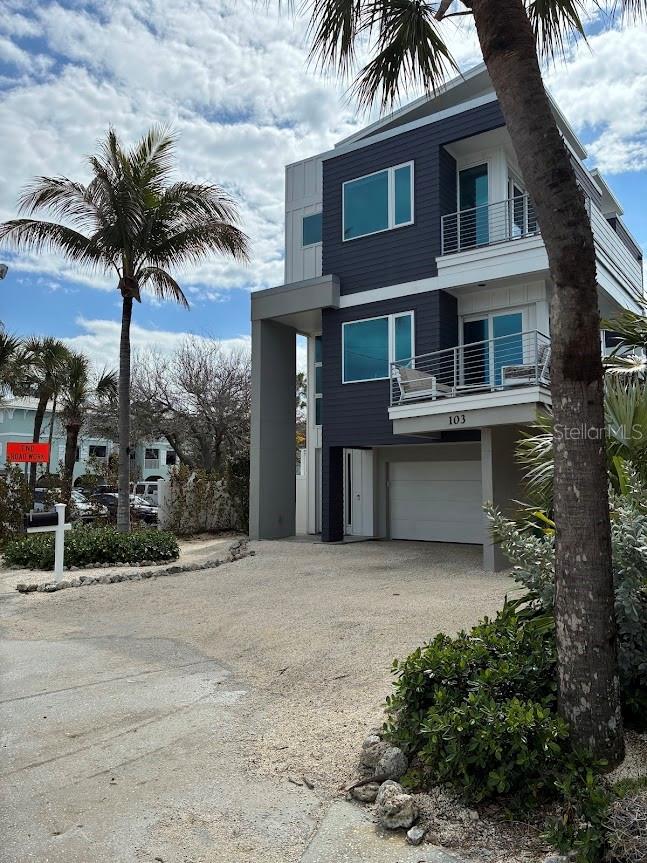 CORRECTED OF AZURE SHORES - Land