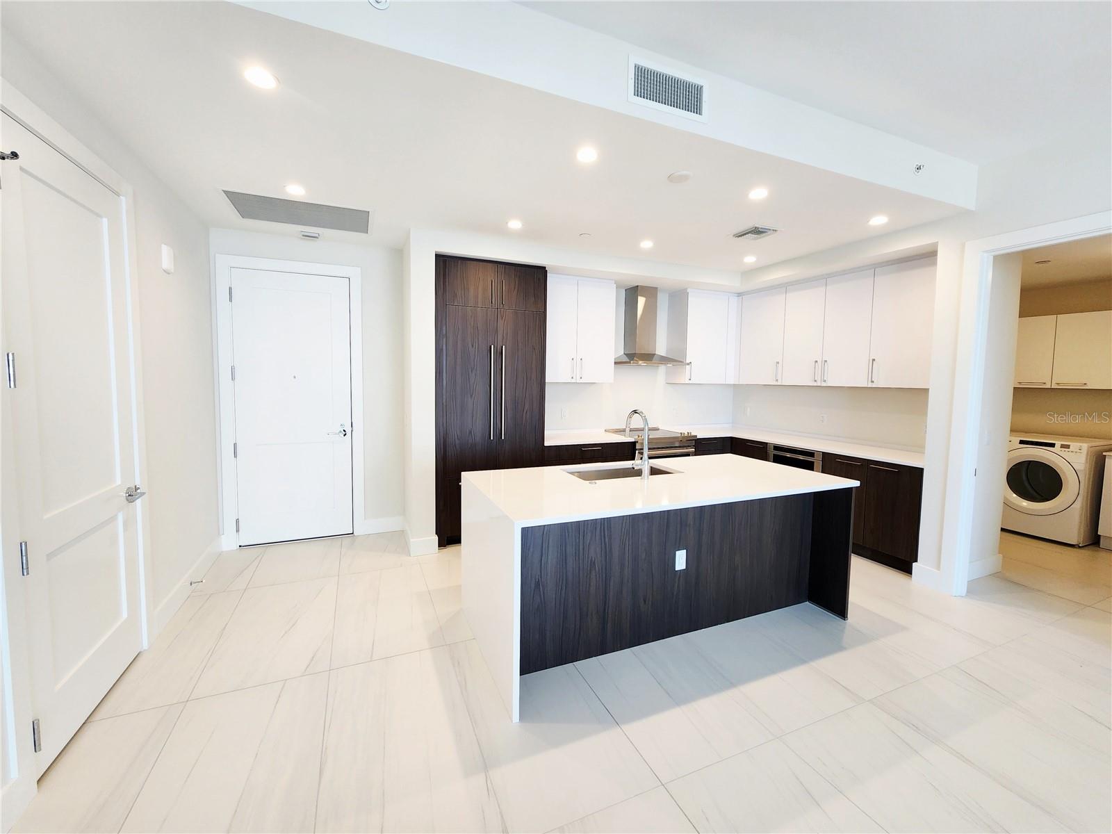 ART HOUSE CONDOMINIUM - Residential