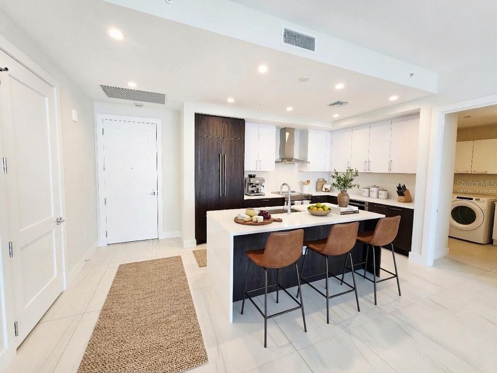 Photo of 275 1st Avenue S #2307, St Petersburg, FL 33701 (MLS # TB8482320)