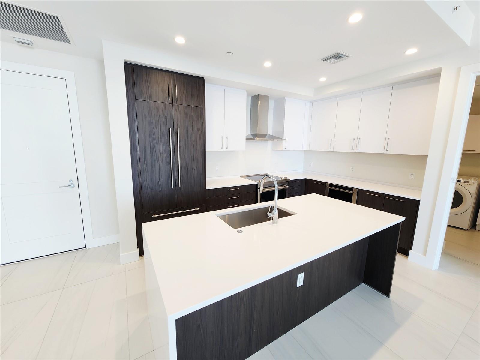 ART HOUSE CONDOMINIUM - Residential