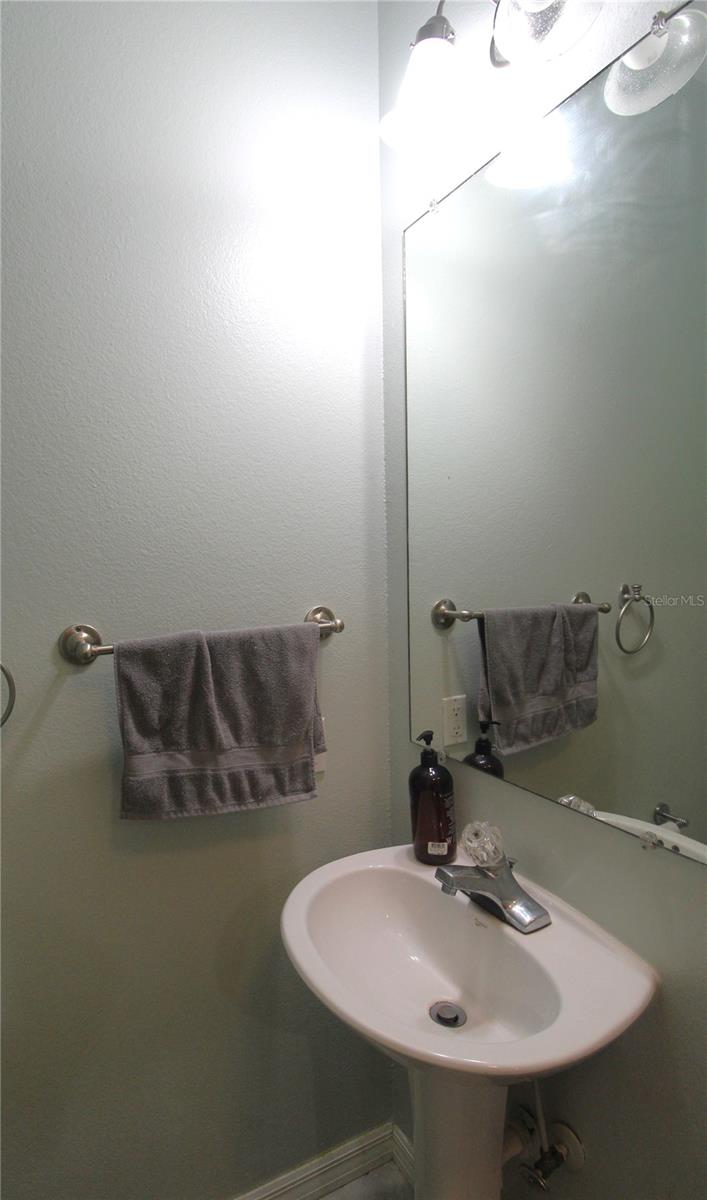 CAROLINA LANDINGS AT UNIVERSITY PLACE A - Residential Lease