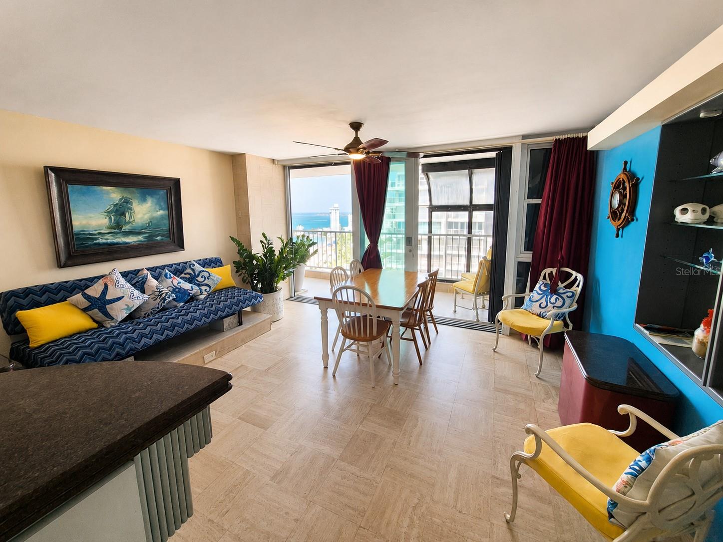 5859 AVE. ISLA VERDE 1701