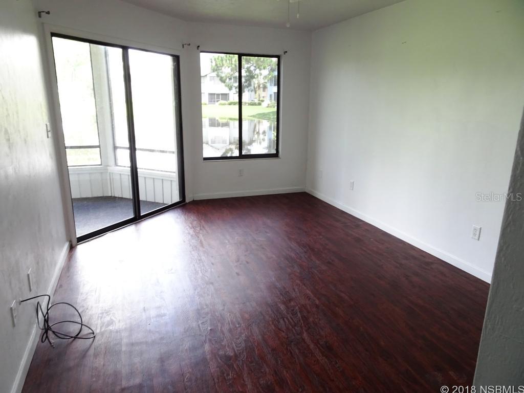 Sandpiper Lake At Pelican Bay Ph 05 - Residential