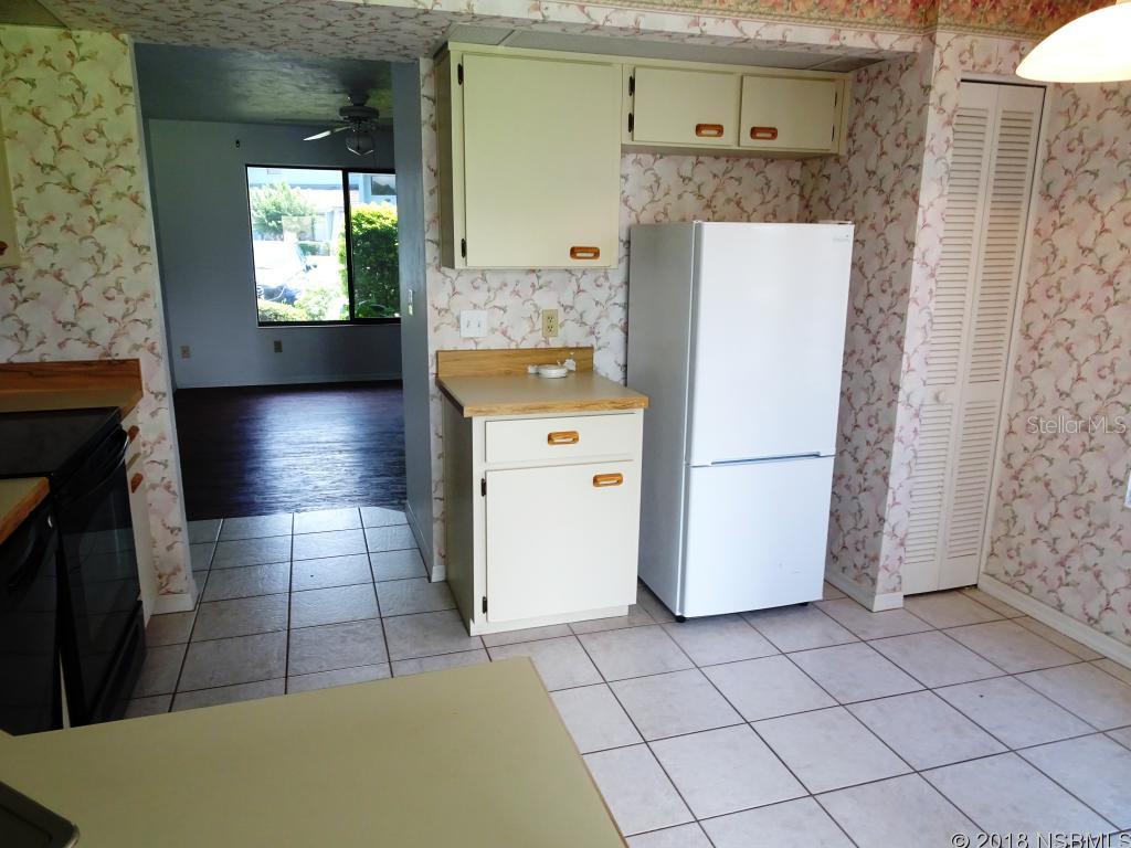 Sandpiper Lake At Pelican Bay Ph 05 - Residential