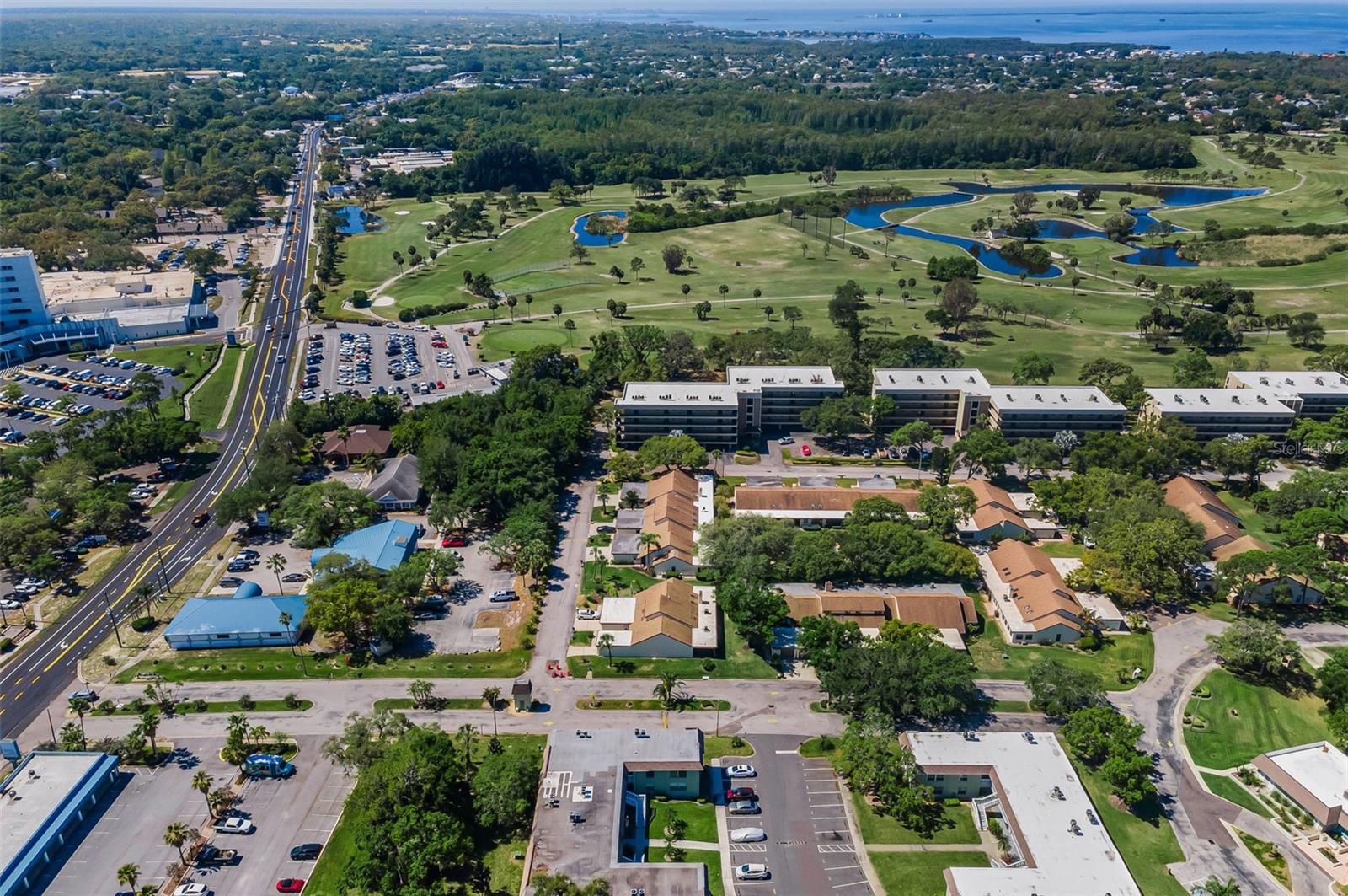 GREEN DOLPHIN PARK CONDO - Residential