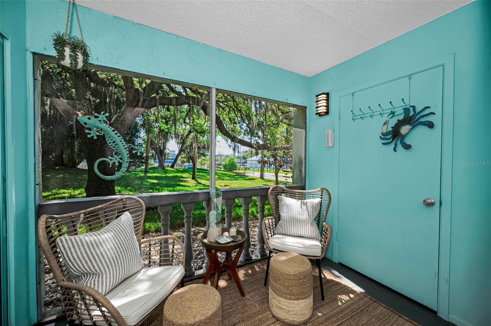 GREEN DOLPHIN PARK CONDO - Residential