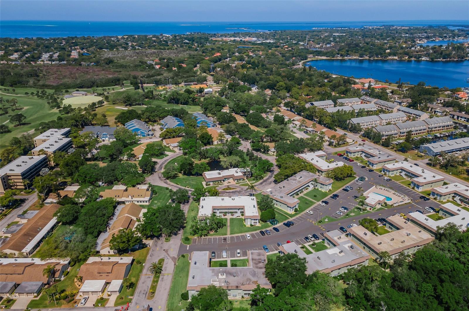 GREEN DOLPHIN PARK CONDO - Residential