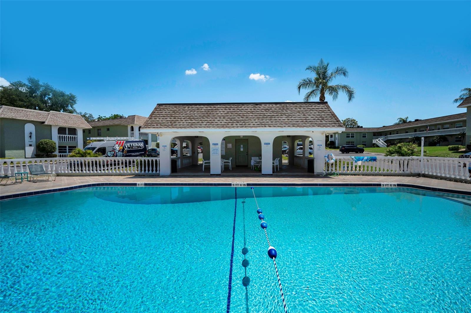 GREEN DOLPHIN PARK CONDO - Residential
