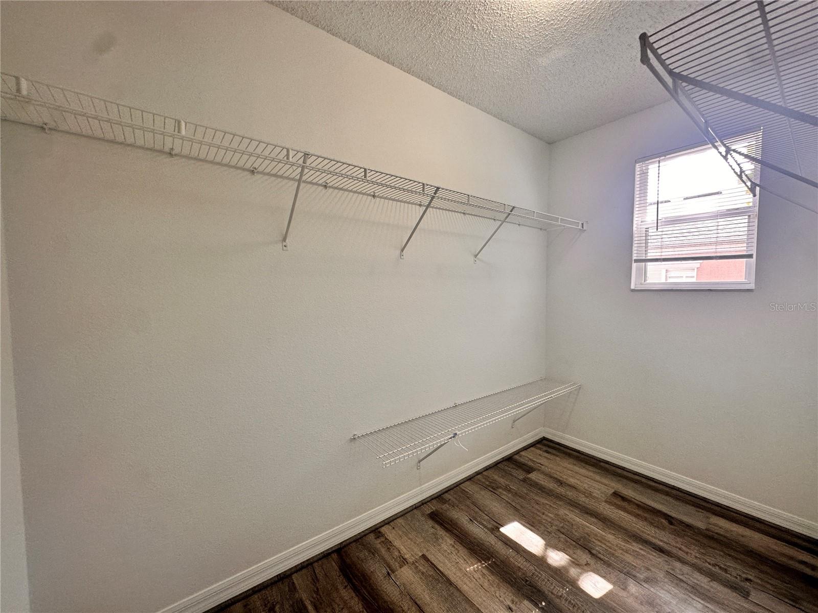 ASHFORD PARK TWNHMS REP ONE - Residential Lease