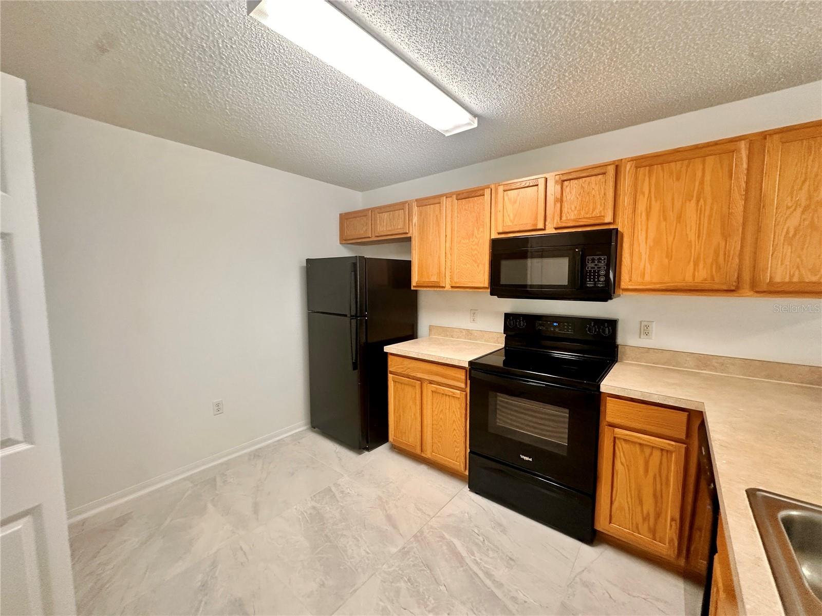 ASHFORD PARK TWNHMS REP ONE - Residential Lease