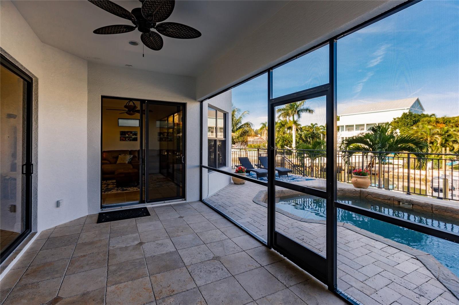 HOLIDAY HARBOR UNIT 1 - Residential