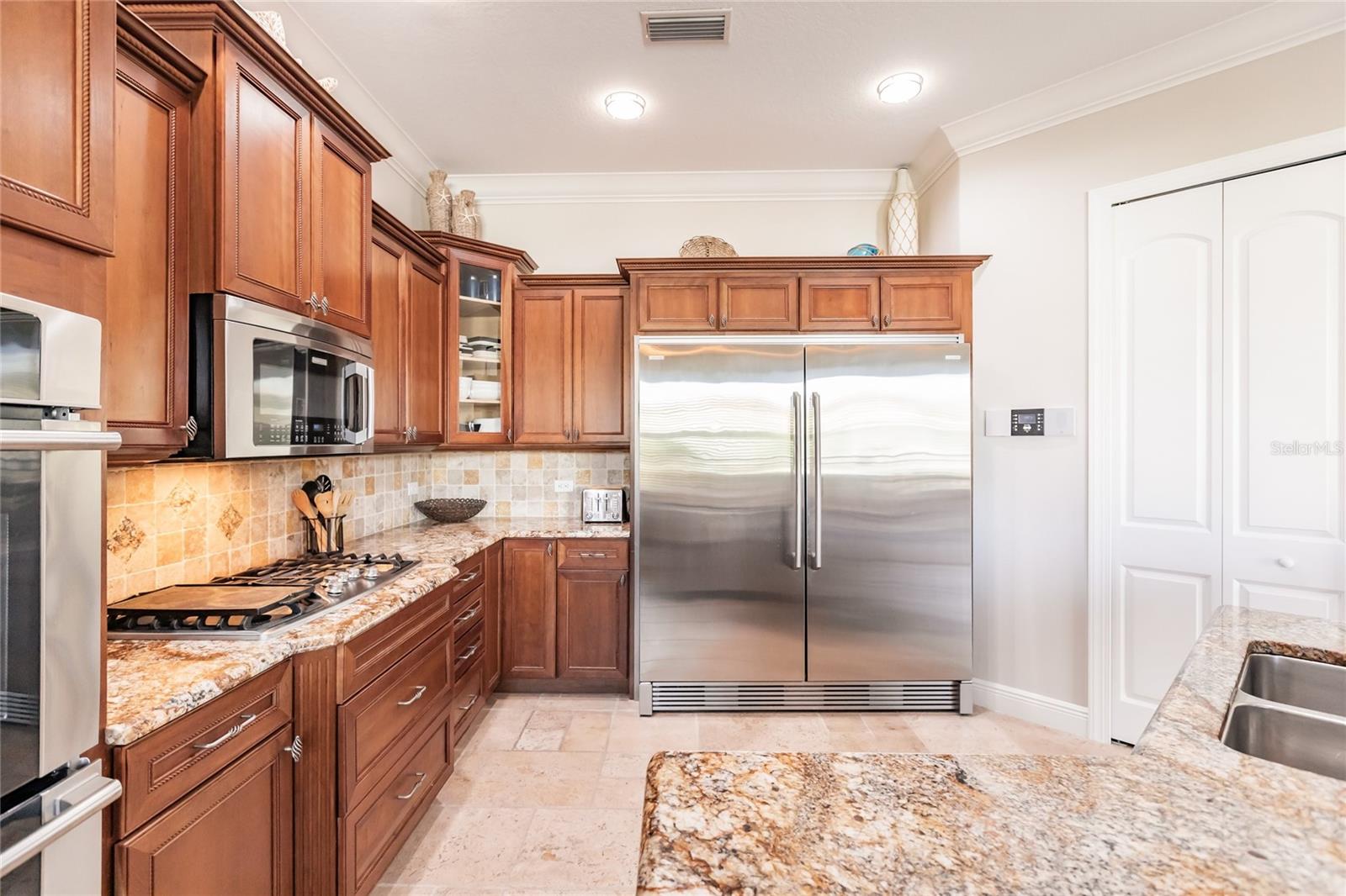 HOLIDAY HARBOR UNIT 1 - Residential