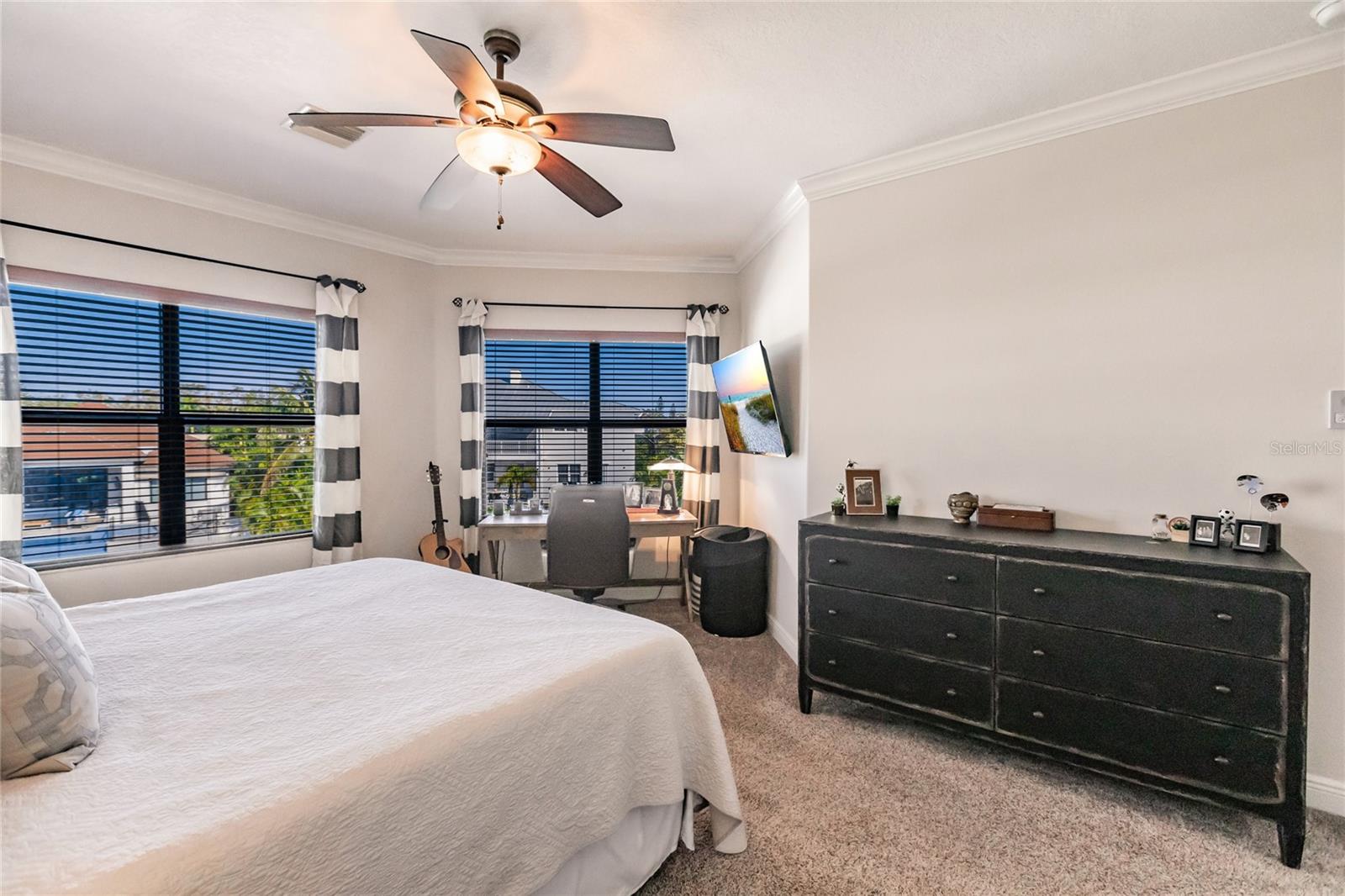 HOLIDAY HARBOR UNIT 1 - Residential