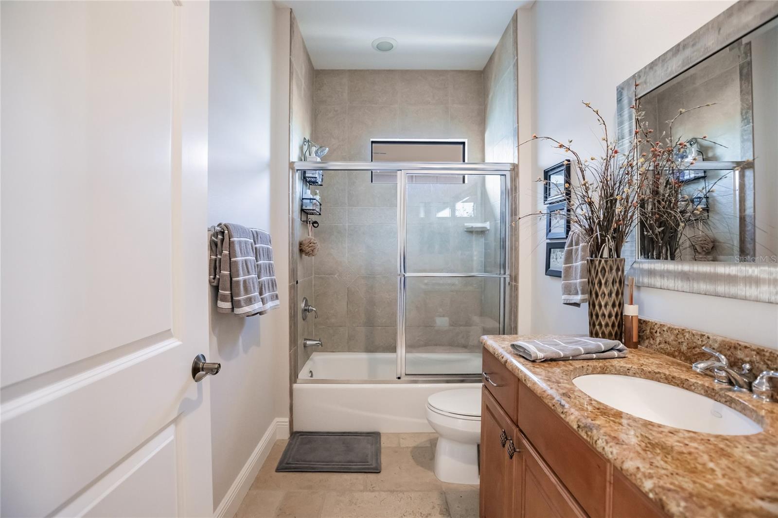 HOLIDAY HARBOR UNIT 1 - Residential