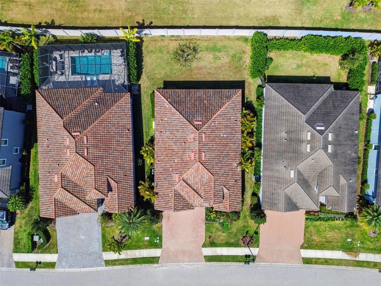 ARBOR GRANDE - Residential