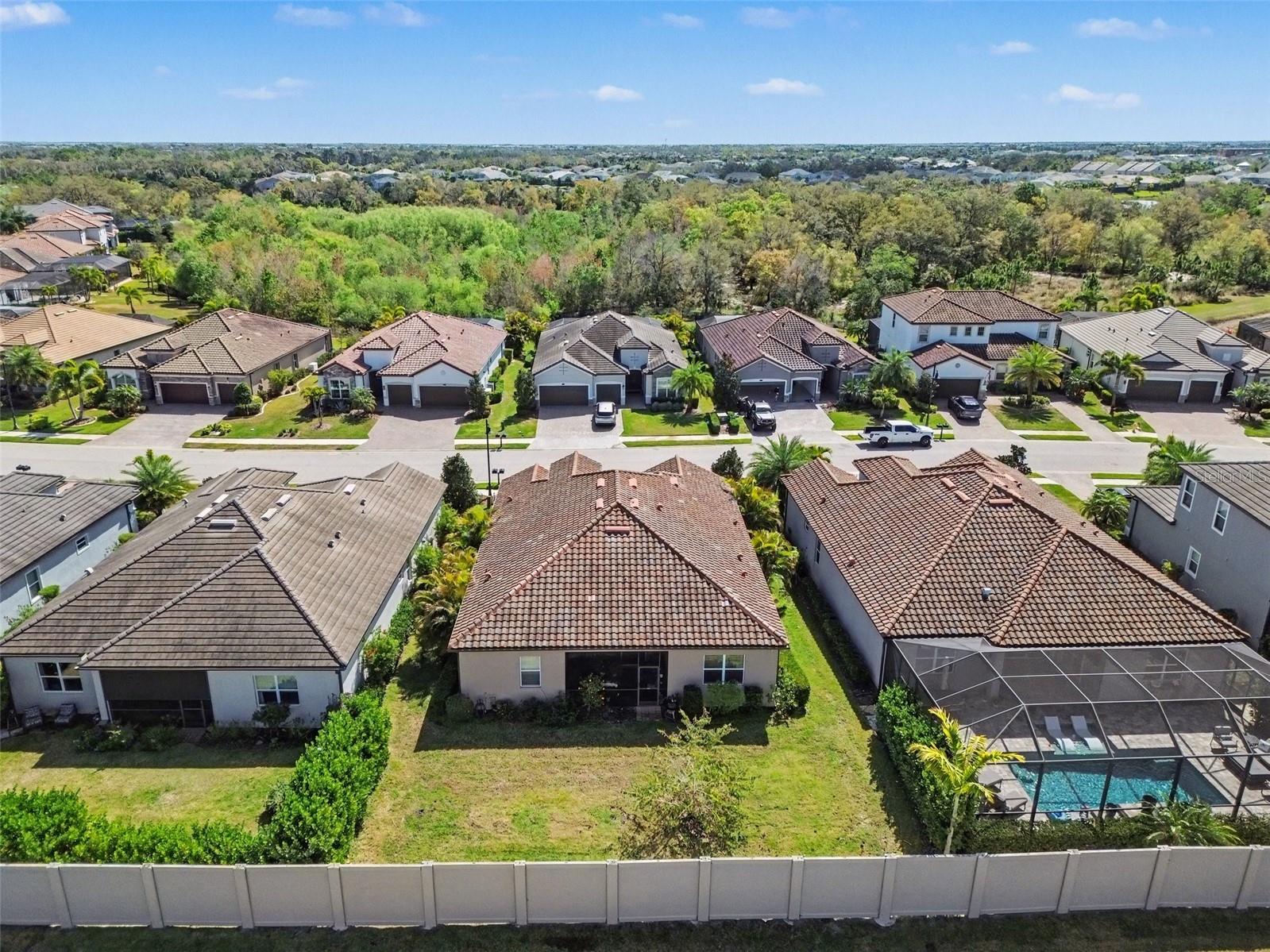 ARBOR GRANDE - Residential