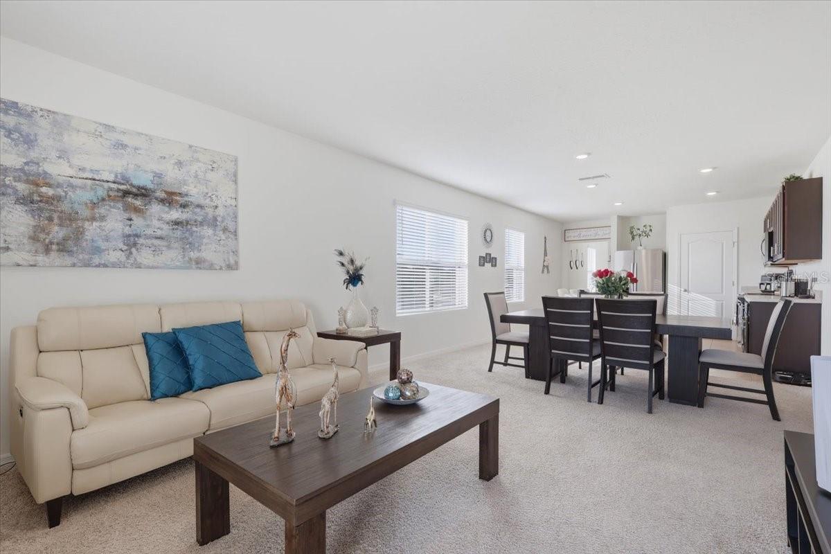 LAKE CHARLES RESIDENCE PH 1B - Residential