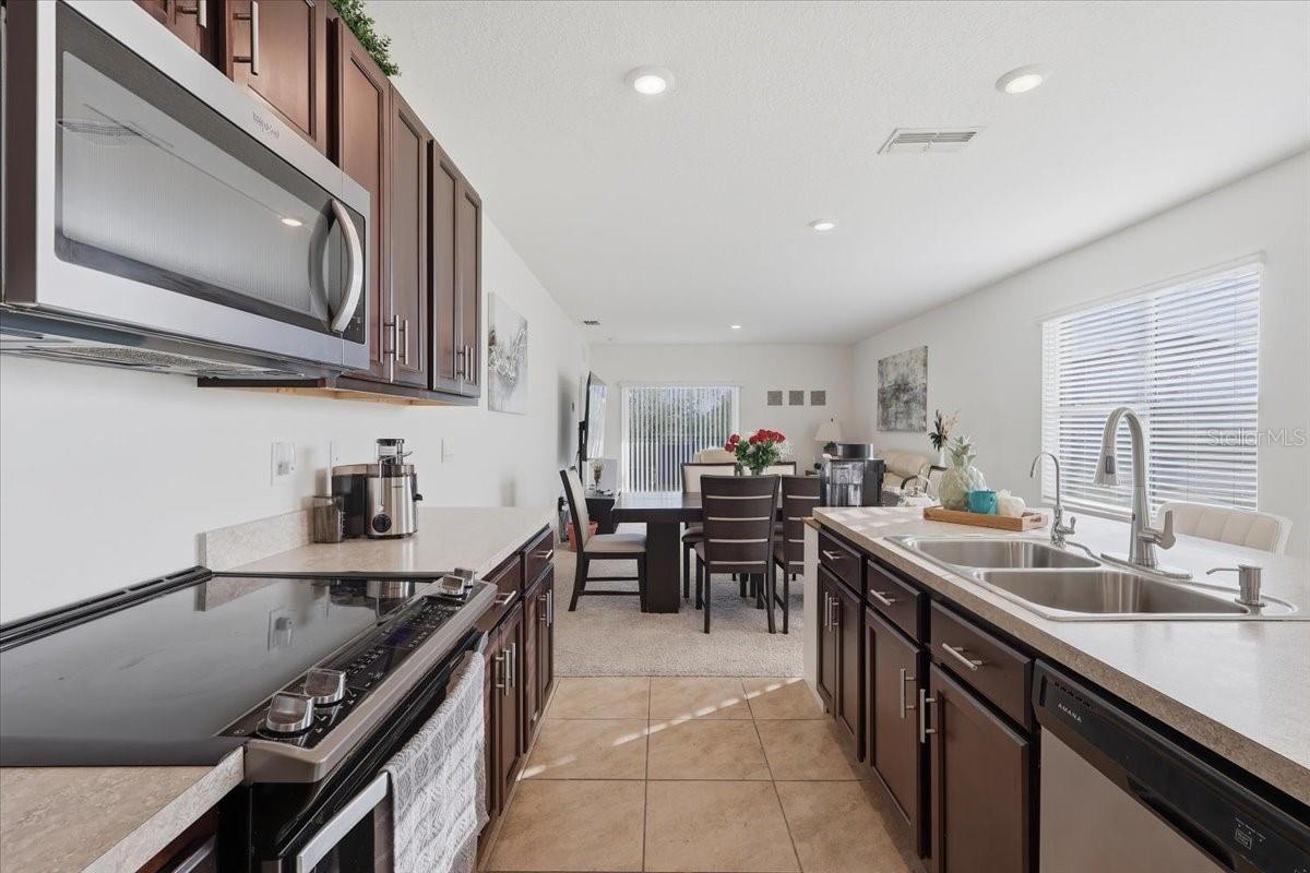 LAKE CHARLES RESIDENCE PH 1B - Residential