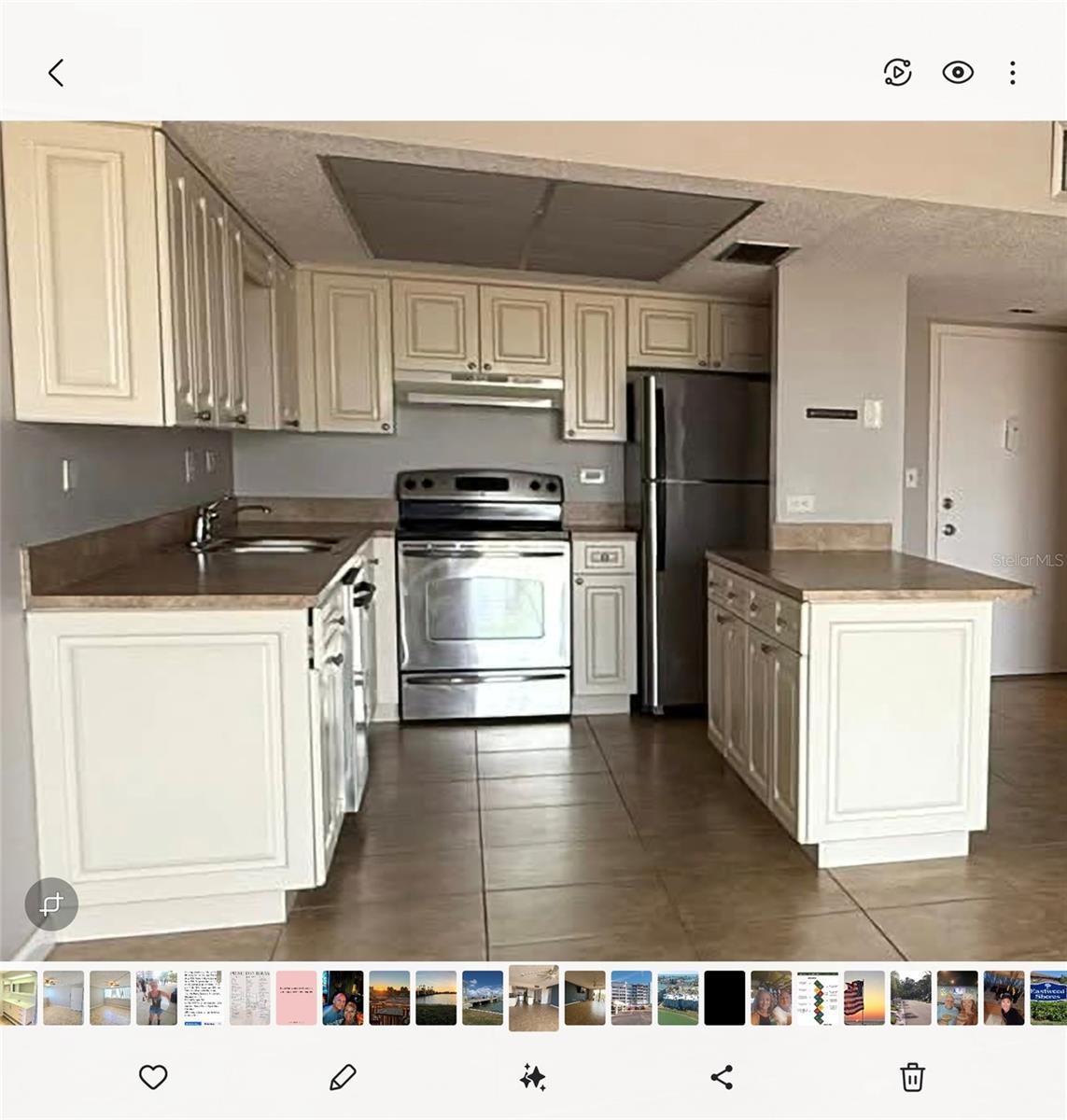 TREASURE ISLAND TENNIS & YACHT CLUB - Residential Lease