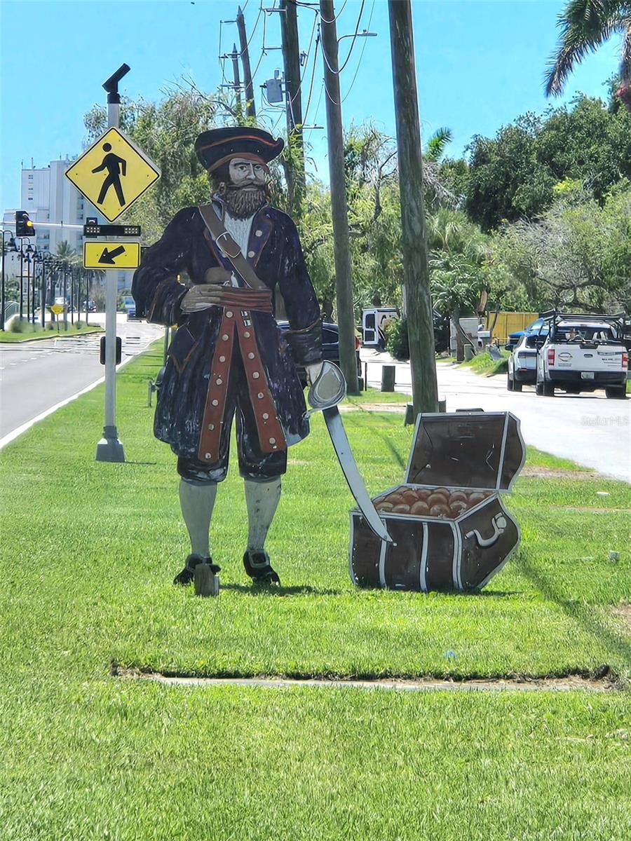 TREASURE ISLAND TENNIS & YACHT CLUB - Residential Lease