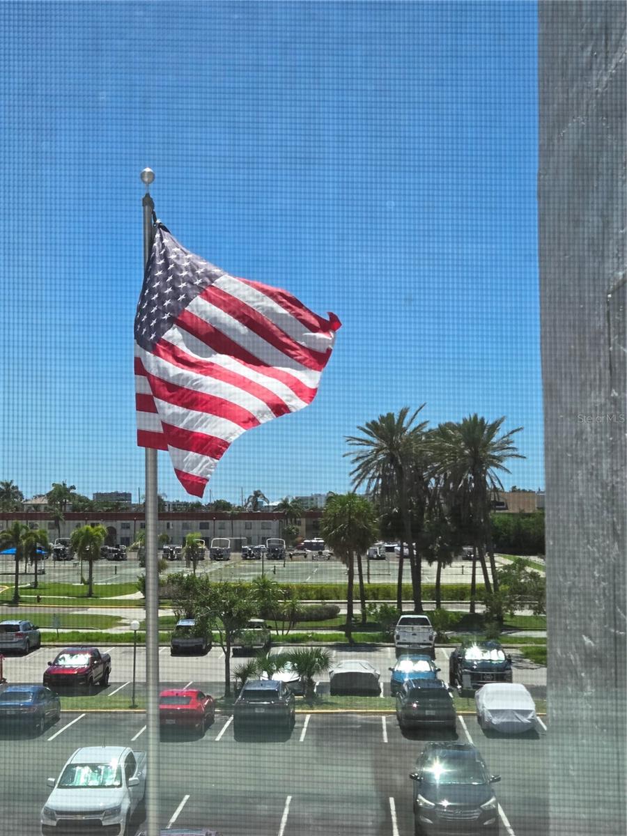 TREASURE ISLAND TENNIS & YACHT CLUB - Residential Lease