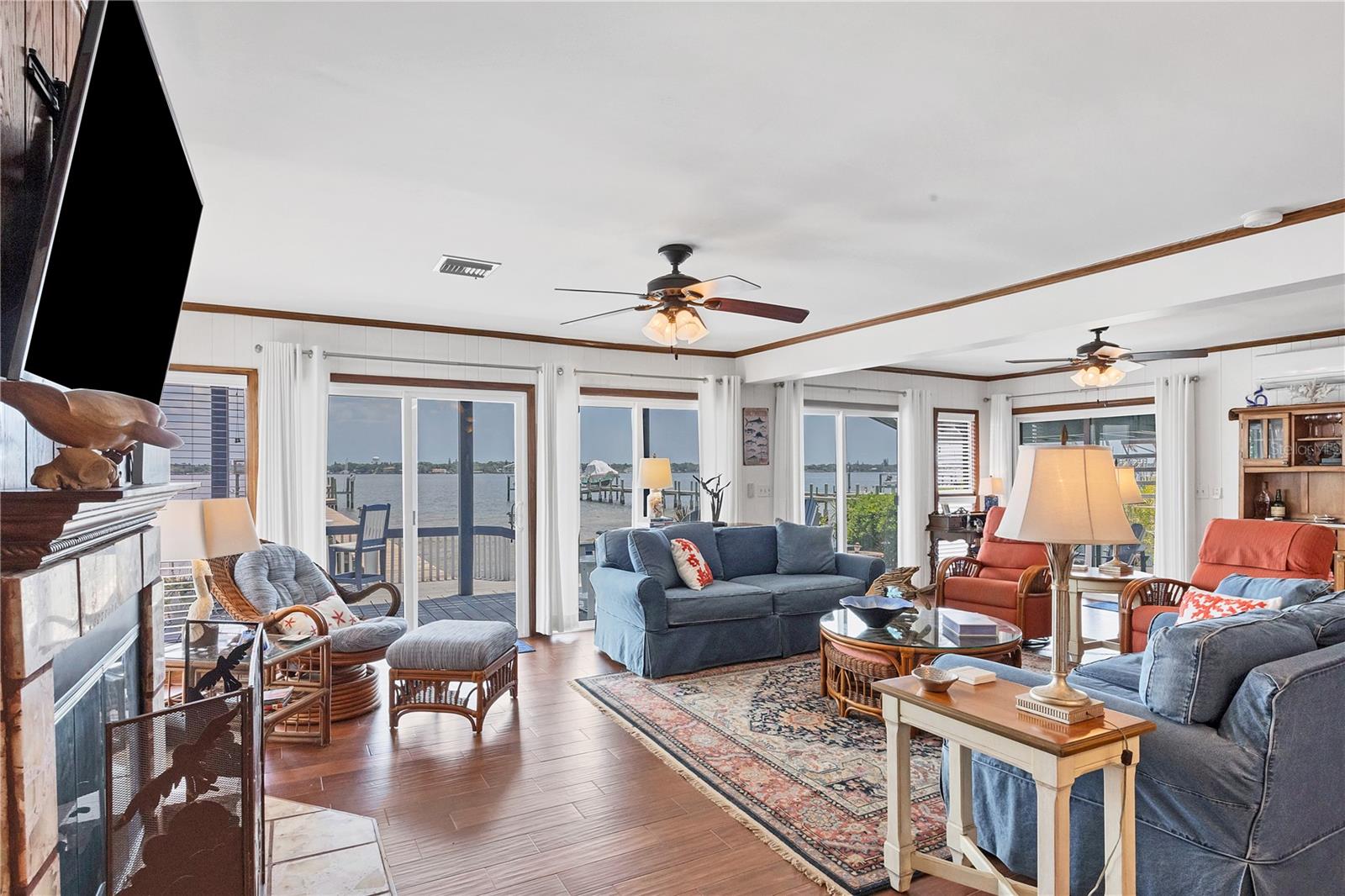 NO SUBDIVISION - Residential