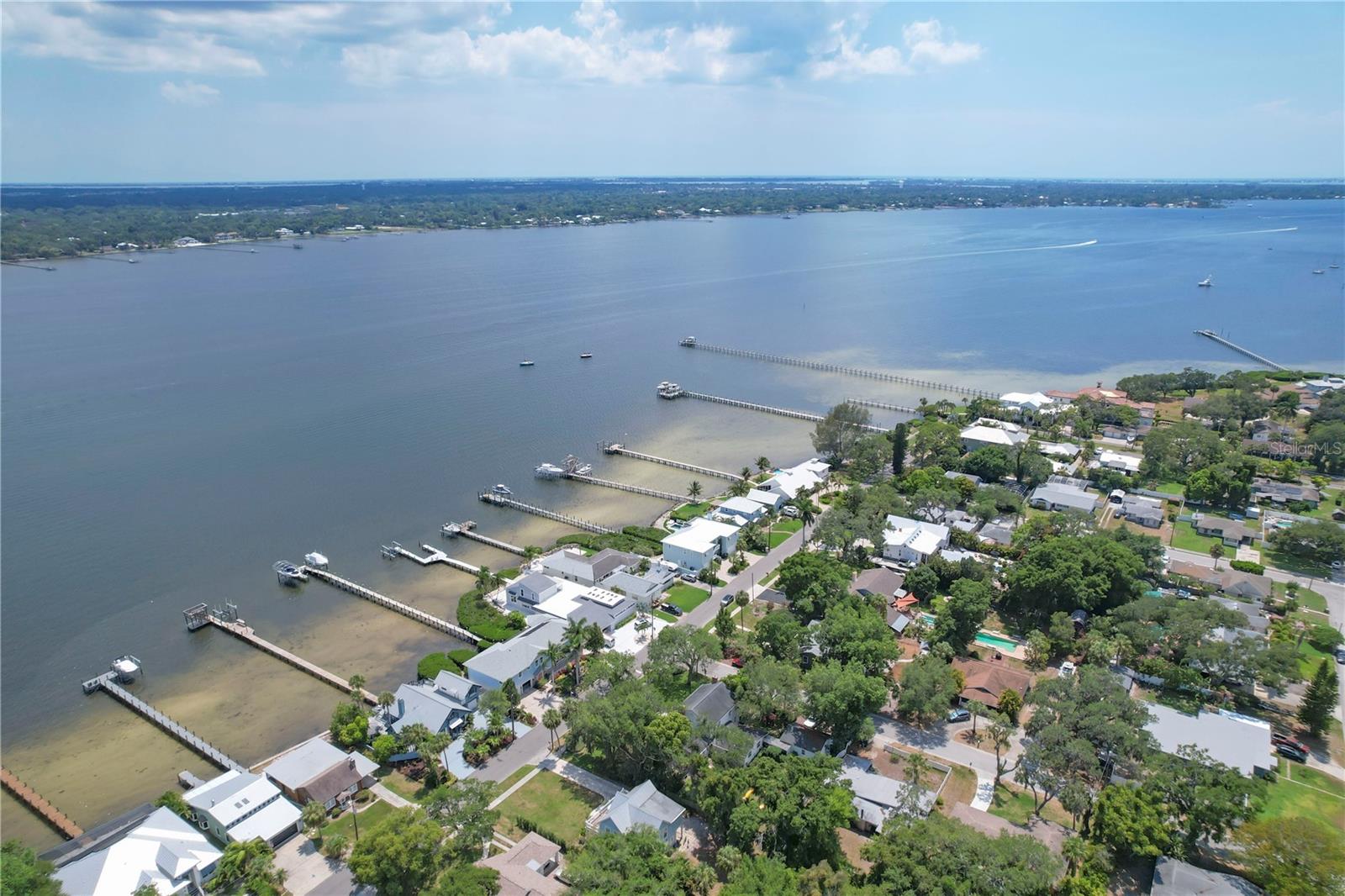 NO SUBDIVISION - Residential