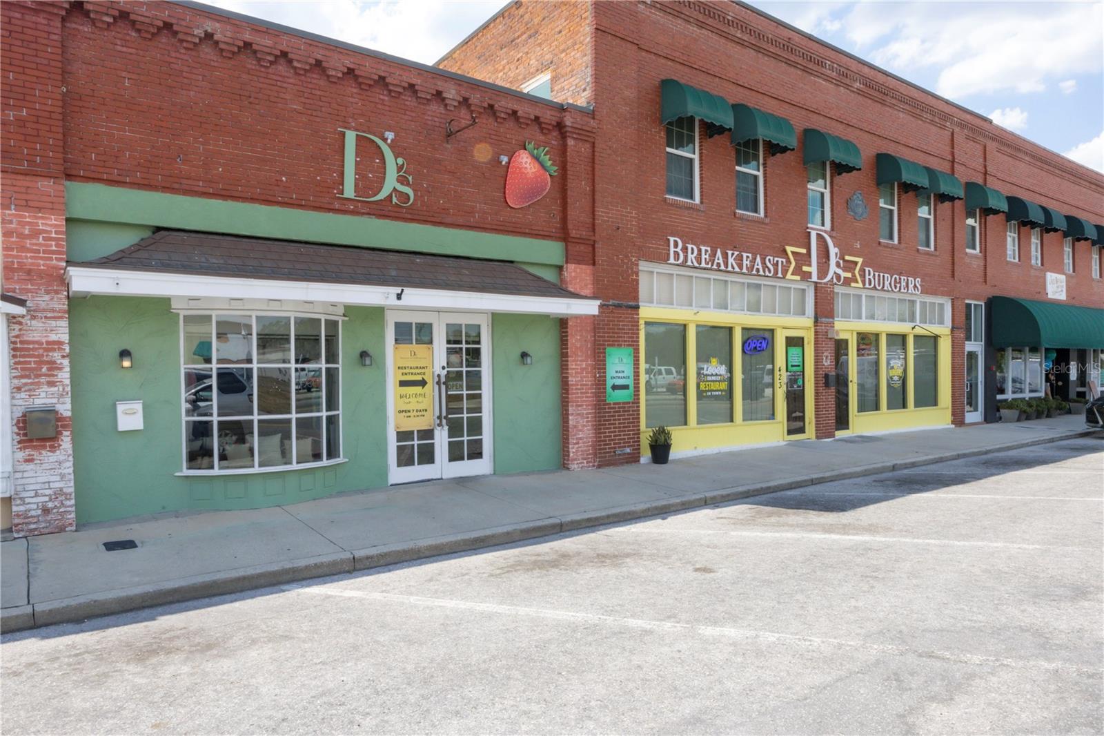 NO SUBDIVISION - Residential