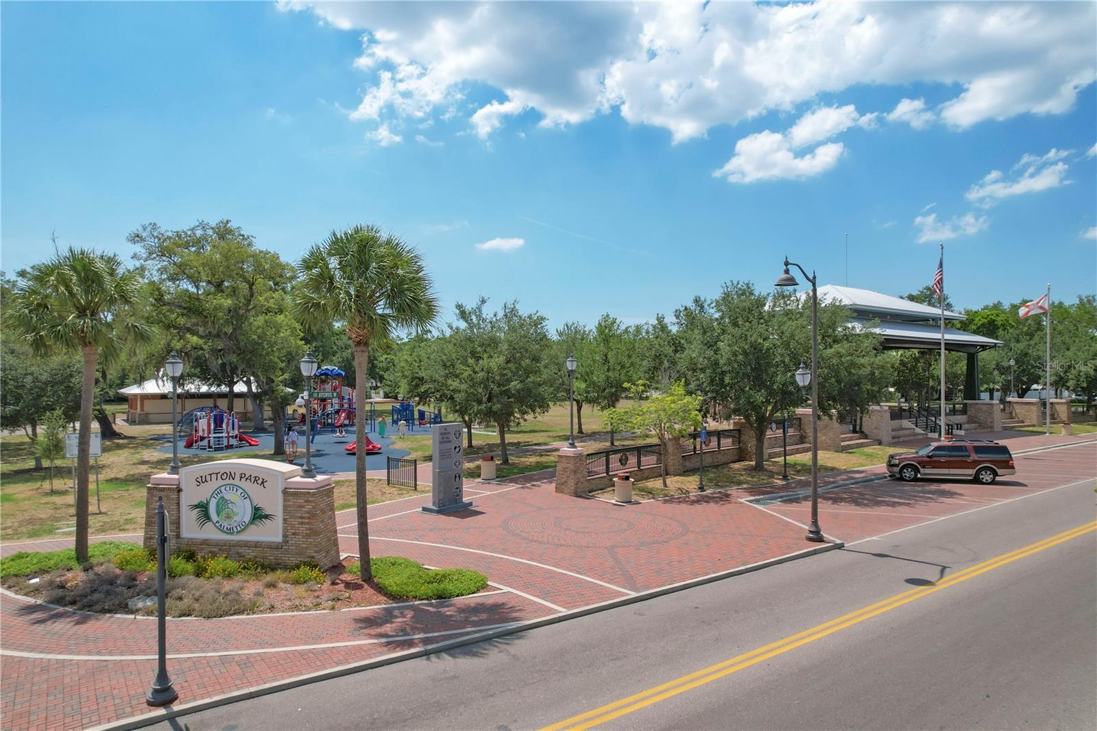 NO SUBDIVISION - Residential