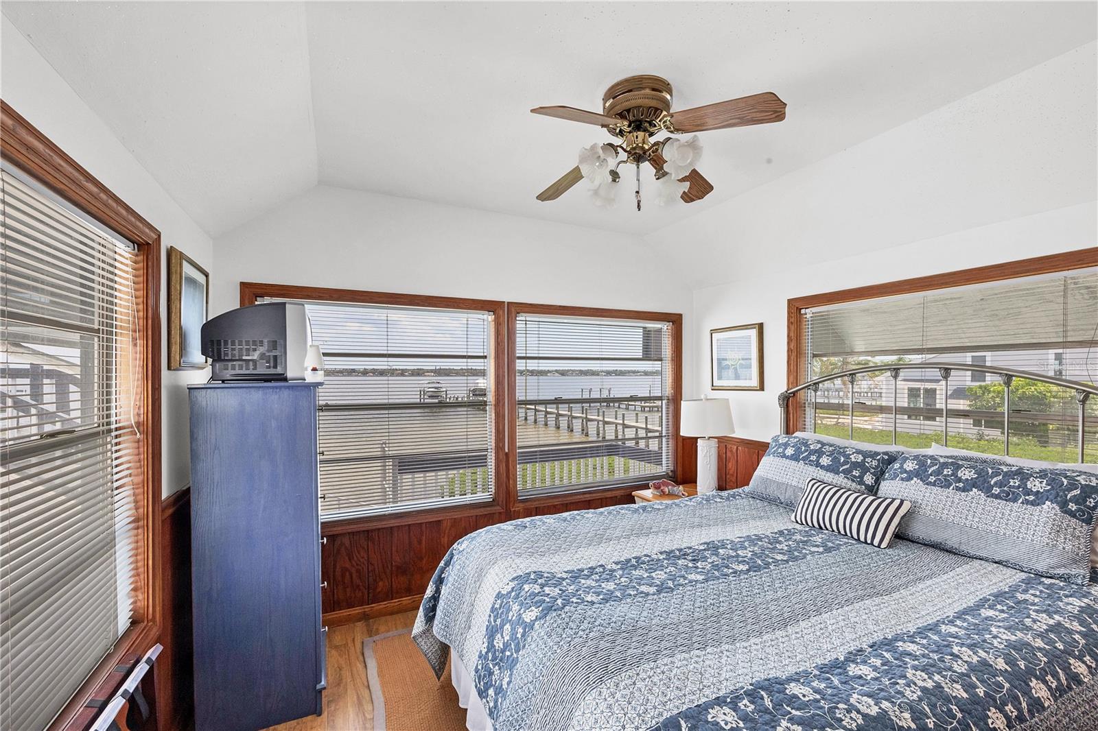 NO SUBDIVISION - Residential