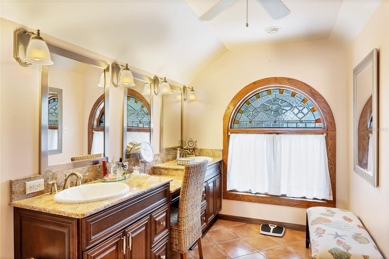 NO SUBDIVISION - Residential