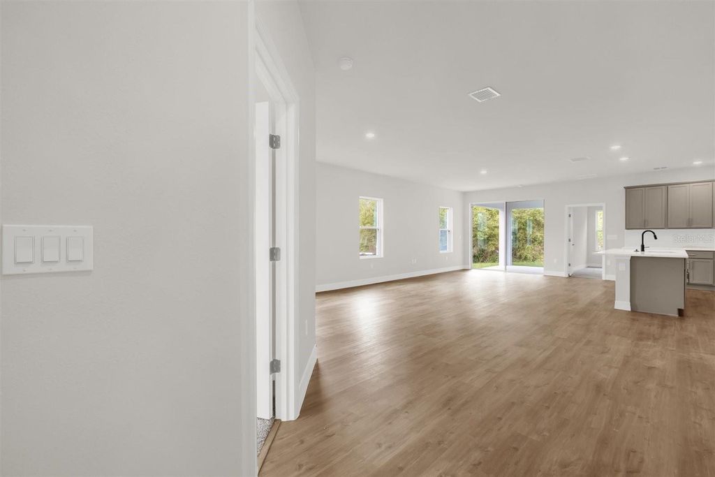 Photo of 13990 SW 34th Terrace Road, Ocala, FL 34473 (MLS # O6383369)