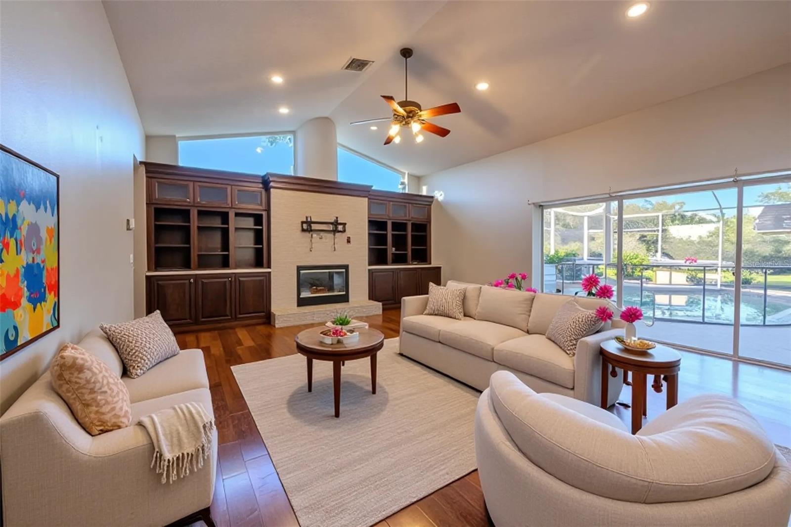 9159 HIGHLAND RIDGE WAY