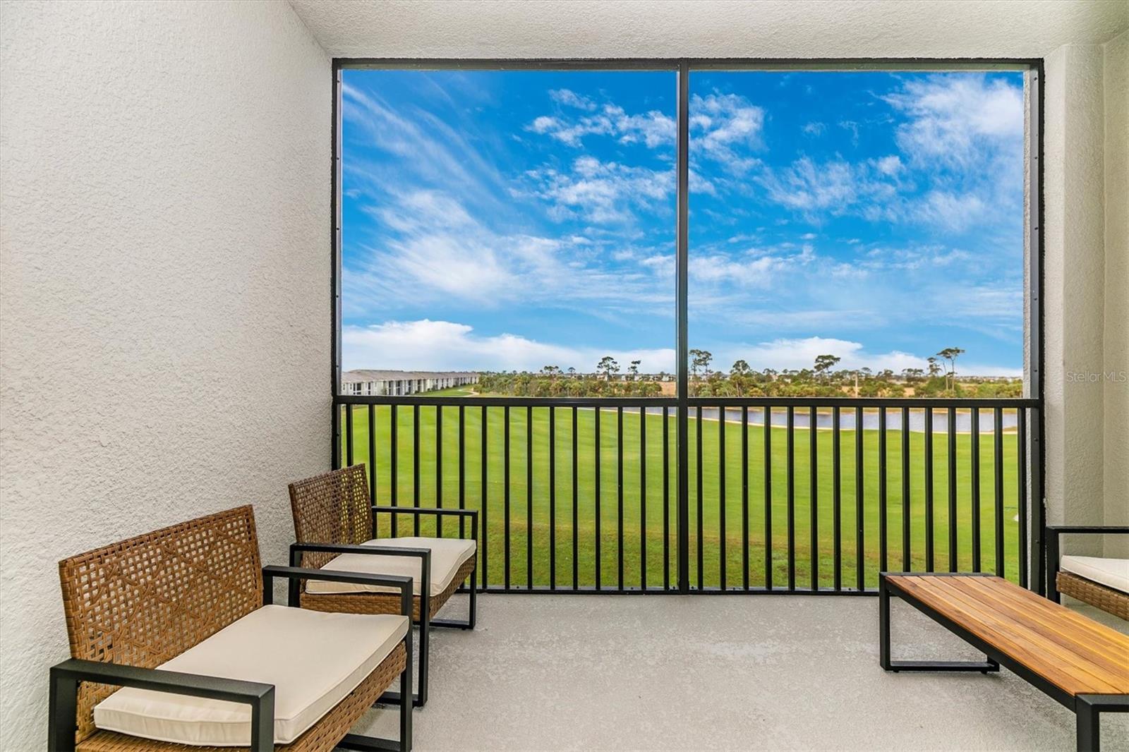 WELLEN PARK GOLF & COUNTRY CLUB - Residential Lease