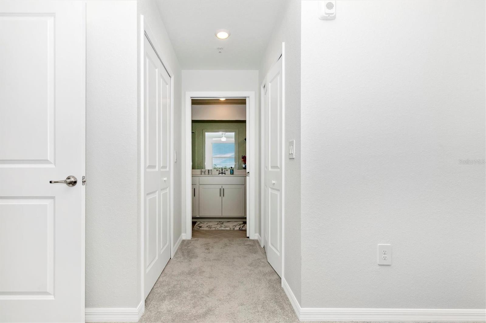 WELLEN PARK GOLF & COUNTRY CLUB - Residential Lease