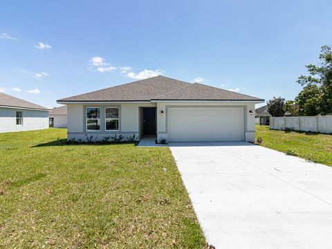 A home in NORTH PORT